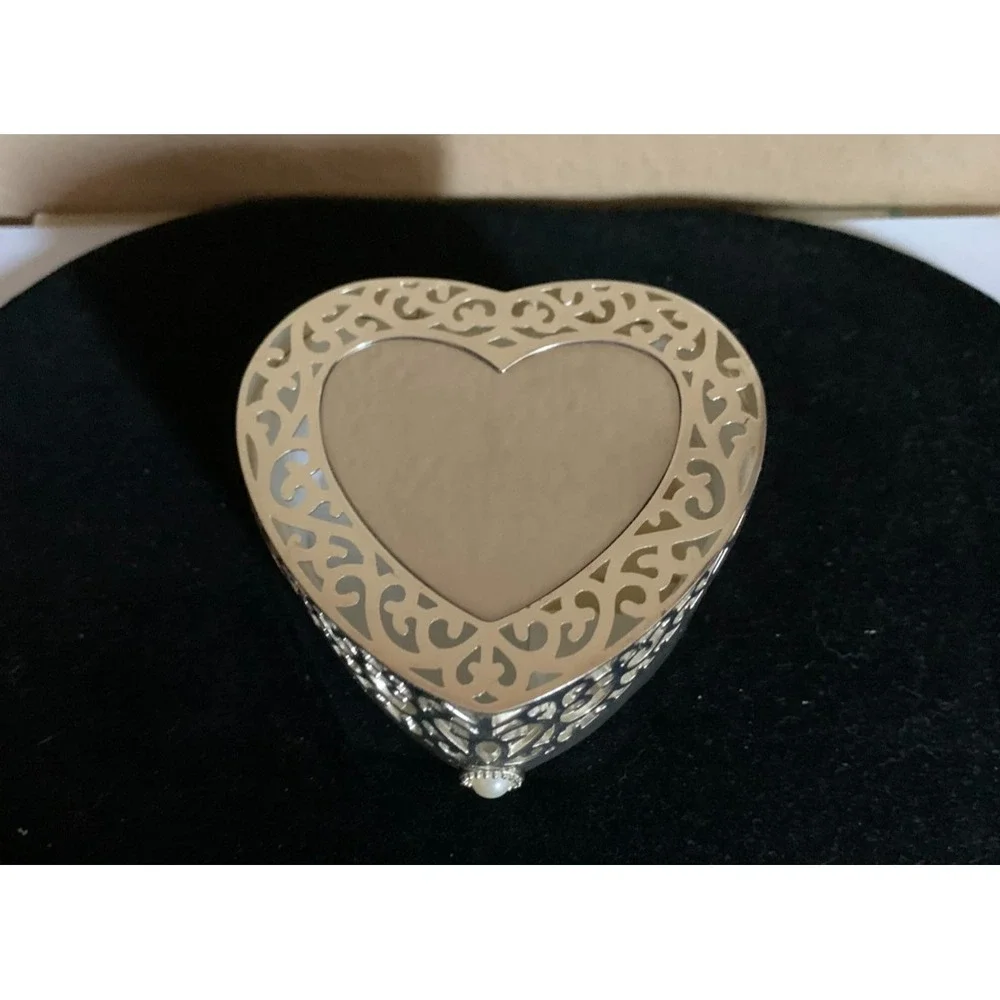 Things Remebered Trinket/Ring‎ Silver Heart